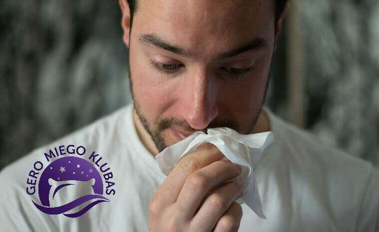 Ragina susimąstyti: dažna alergijų ir kūno skausmų priežastis – čiužinys